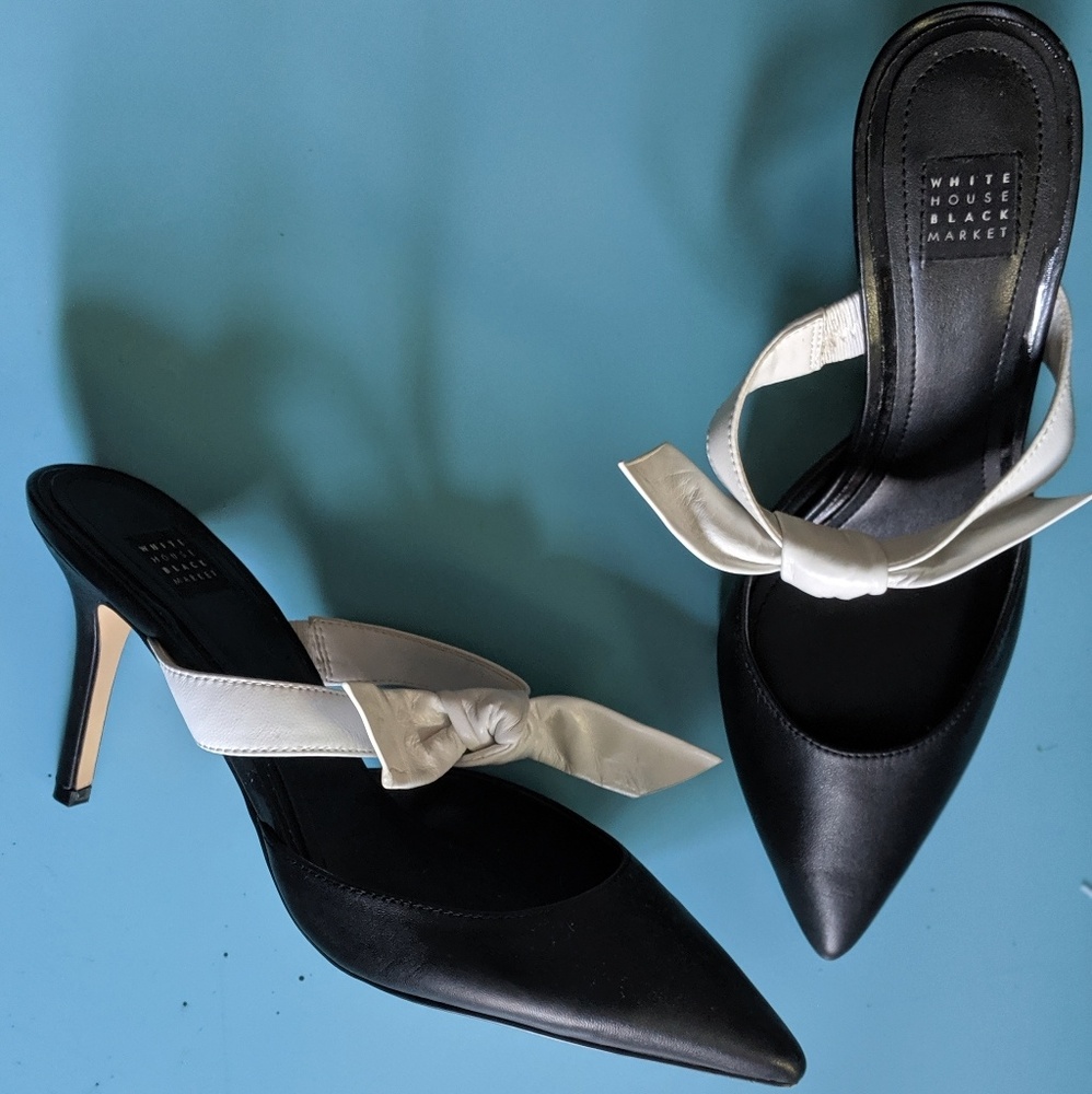 NEVER WORN White House Black Market heels